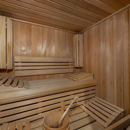 Familial A Megeve Avec Espace Bien-etre, 4 Chambres, Pres De Rochebrune - Fr-1-569-3